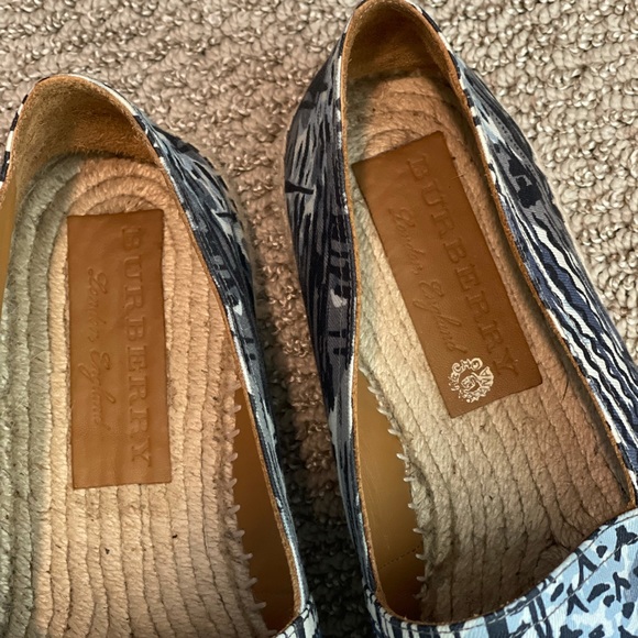 *SOLD* Burberry Espadrilles Blue Canvas - Picture 2 of 3